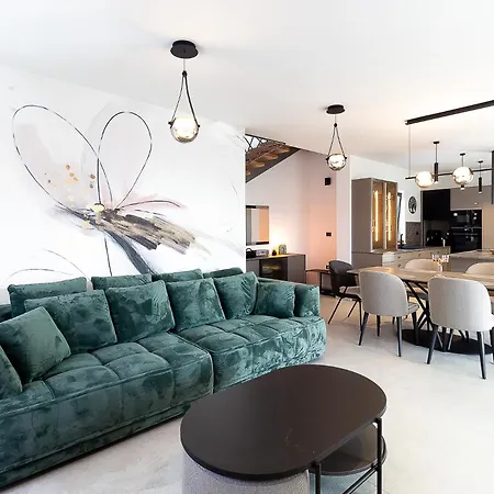 Magnolia فيلة Sorici